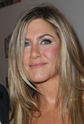 JENNIFER ANISTON