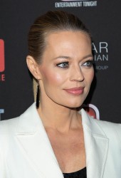 JERI RYAN
