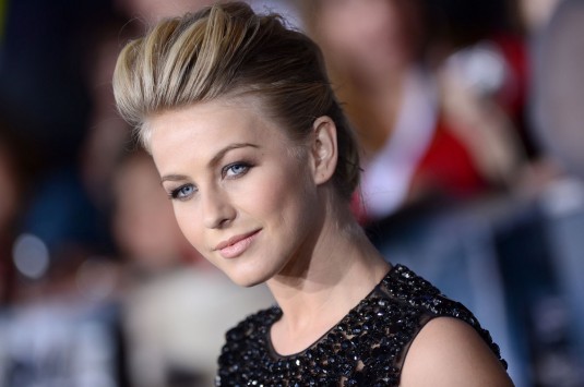 JULIANNE HOUGH