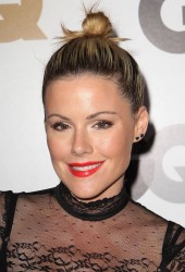 KATHLEEN ROBERTSON
