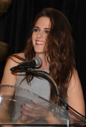 KRISTEN STEWART