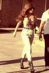 LADY GAGA