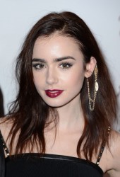 LILY COLLINS