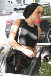 MILEY CYRUS