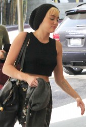 MILEY CYRUS