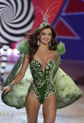MIRANDA KERR