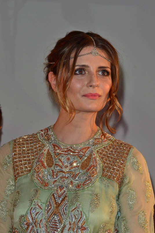 MISCHA BARTON