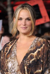MOLLY SIMS