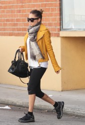 NICOLE RICHIE