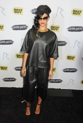 RIHANNA