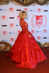 RITA ORA