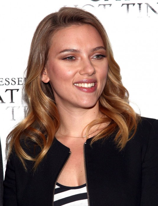 SCARLETT JOHANSSON
