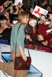 TAYLOR SWIFT