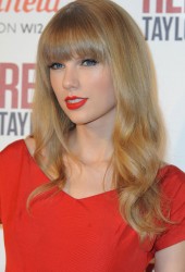 TAYLOR SWIFT