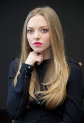 AMANDA SEYFRIED