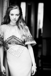 AMANDA SEYFRIED