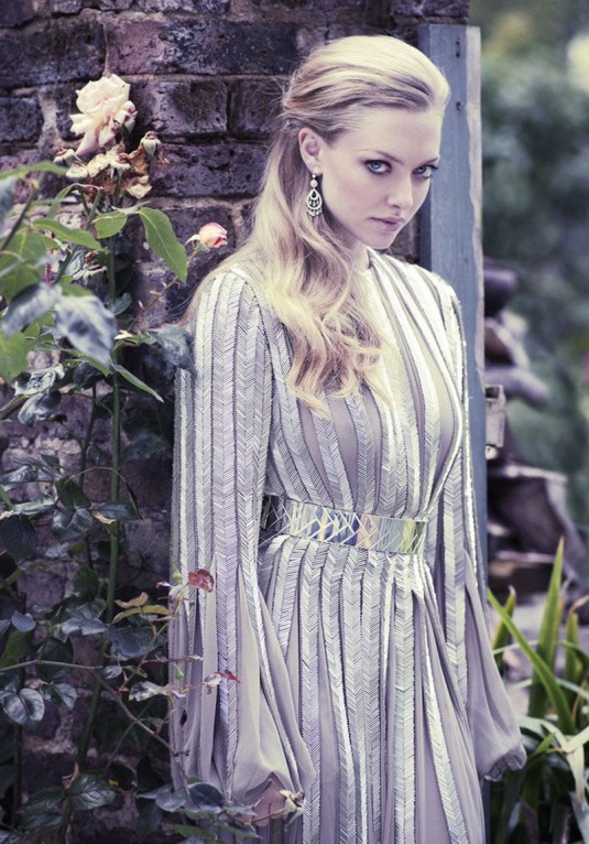 AMANDA SEYFRIED