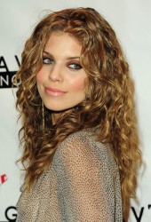 ANNALYNNE McCORD