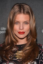 ANNALYNNE McCORD
