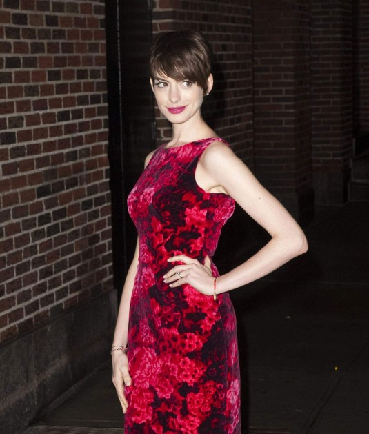 ANNE HATHAWAY Arrives at the Late Show with David Letterman