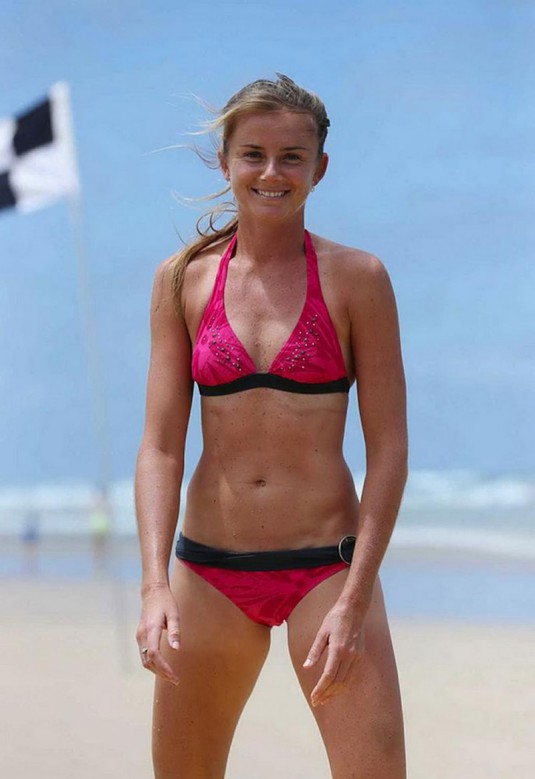 DANIELA HATHUCOVA