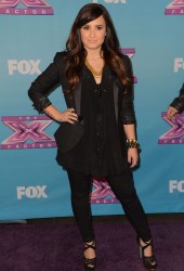 DEMI LOVATO