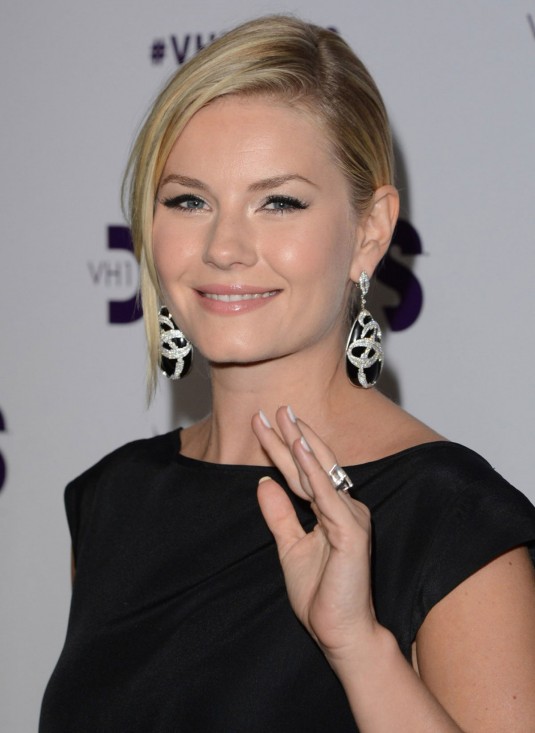 ELISHA CUTHBERT
