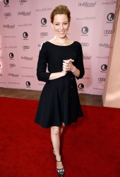 ELIZABETH BANKS