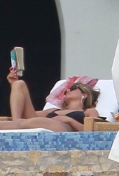 JENNIFER ANISTON