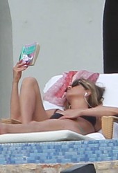 JENNIFER ANISTON