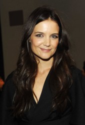 KATIE HOLMES