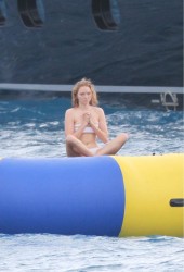 LILY COLE