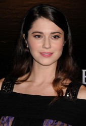 MARY ELIZABETH WINSTEAD