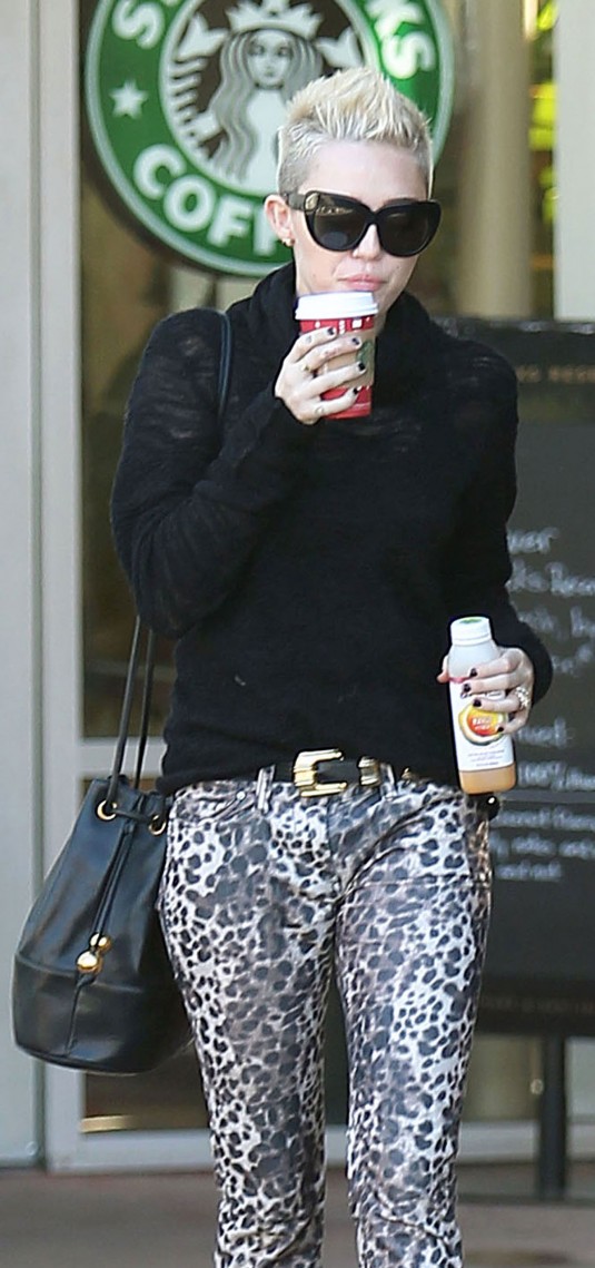 MILEY CYRUS