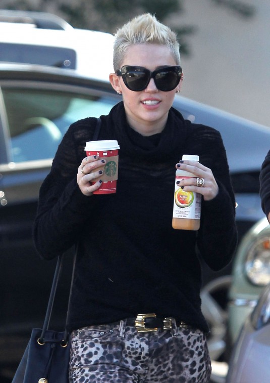 MILEY CYRUS