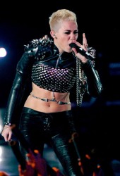 MILEY CYRUS