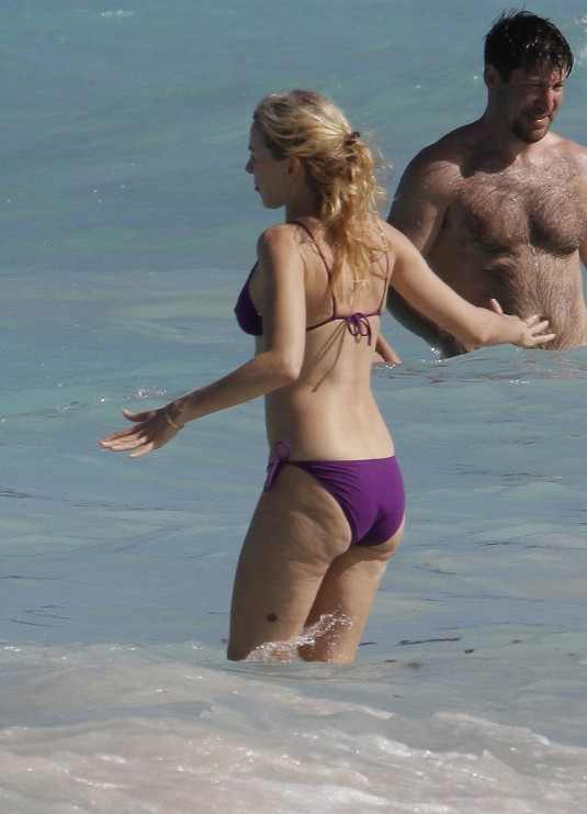 NAOMI WATTS