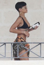 RIHANNA