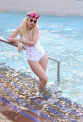 RITA ORA