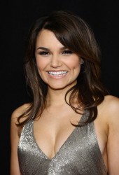 SAMANTHA BARKS