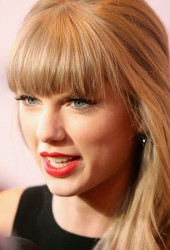 TAYLOR SWIFT