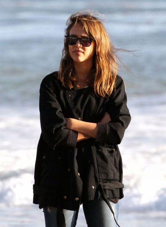 JESSICA ALBA Walking on the Beach in Malibu