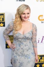 ABIGAIL BRESLIIN at Critic