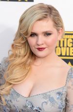 ABIGAIL BRESLIIN at Critic