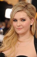 ABIGAIL BRESLIN at 2014 SAG Awards in Los Angeles
