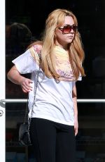 AMANDA BYNES Leaves Gas Station in Los Angeles