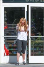 AMANDA BYNES Leaves Gas Station in Los Angeles