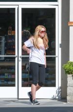 AMANDA BYNES Leaves Gas Station in Los Angeles