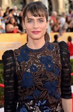 AMANDA PEET at 2014 SAG Awards in Los Angeles