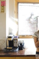 AMANDA RIGHETTI - Me in My Place Photoshoot
